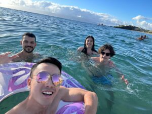 在美國打工度假期間與J1 visa朋友遊玩夏威夷